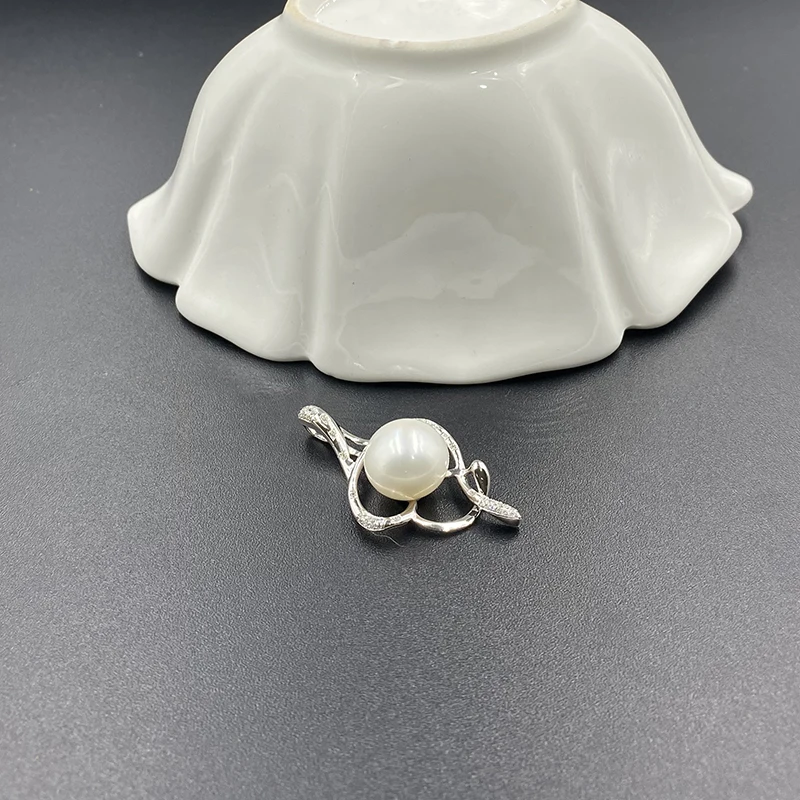Sinya Natural pearl pendant necklace inlay cz stones high luster fine jewelry in 925 sterling silver for women include chain