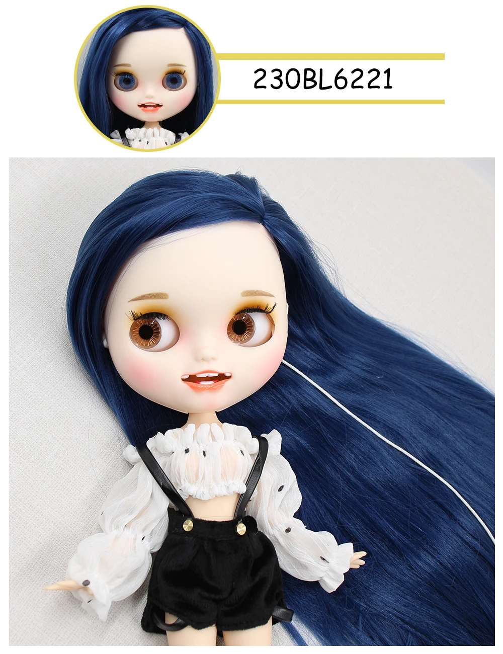 Selena – Premium Custom Neo Blythe Doll with Blue Hair, White Skin & Matte Smiling Face 1