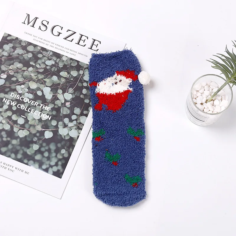 Sapphire Santa Claus Новинка; зимние рождественские женские носки с объемными рисунками; теплые удобные носки-Тапочки - Цвет: Sapphire Santa Claus