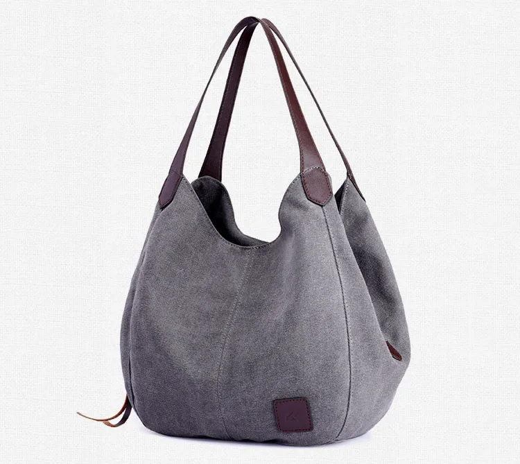 4694589864_191747225