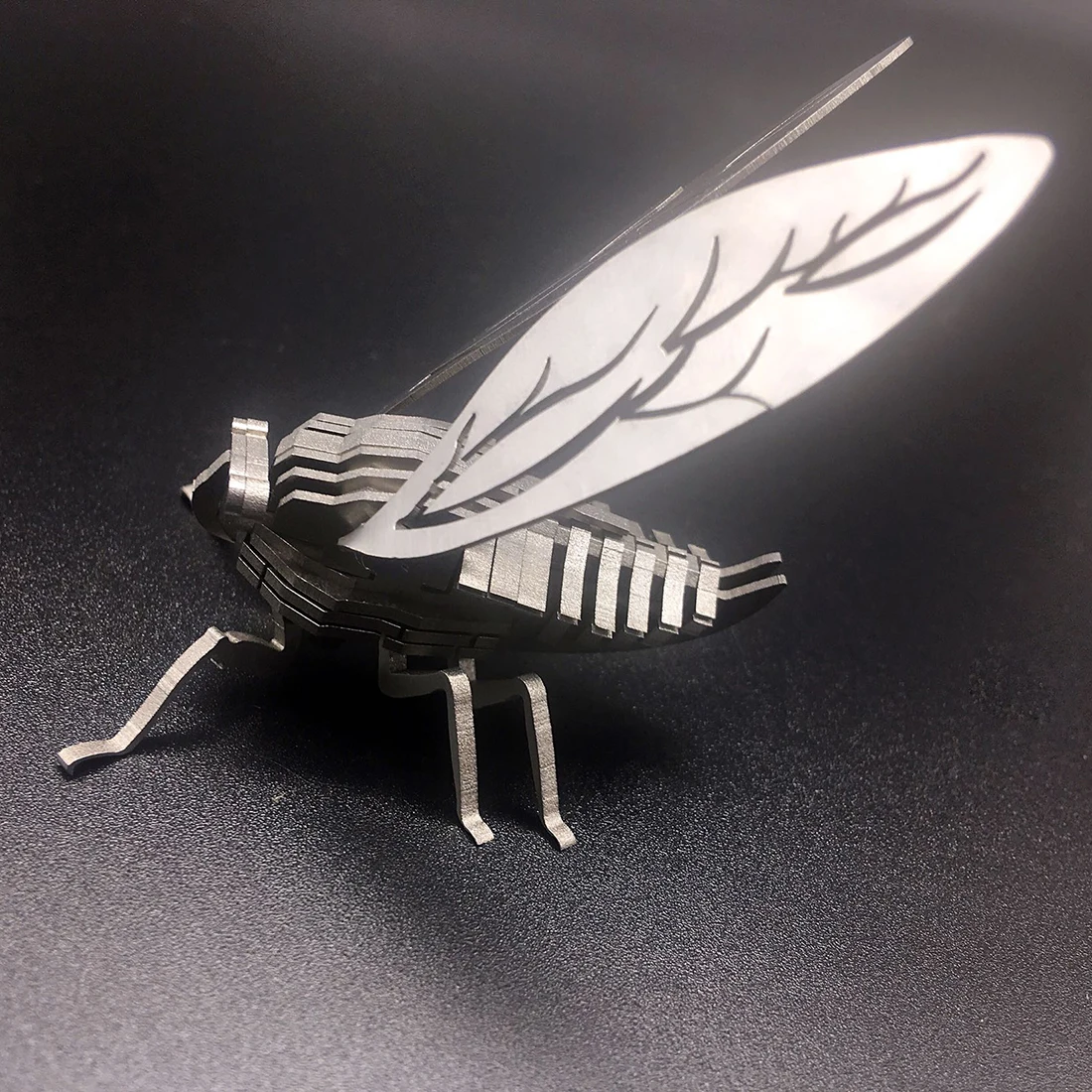 

Surwish DIY Assembled Model Kit 3D Stainless Steel Assembled Detachable Cicada Model Home Office Table Ornaments Kids Men Gift