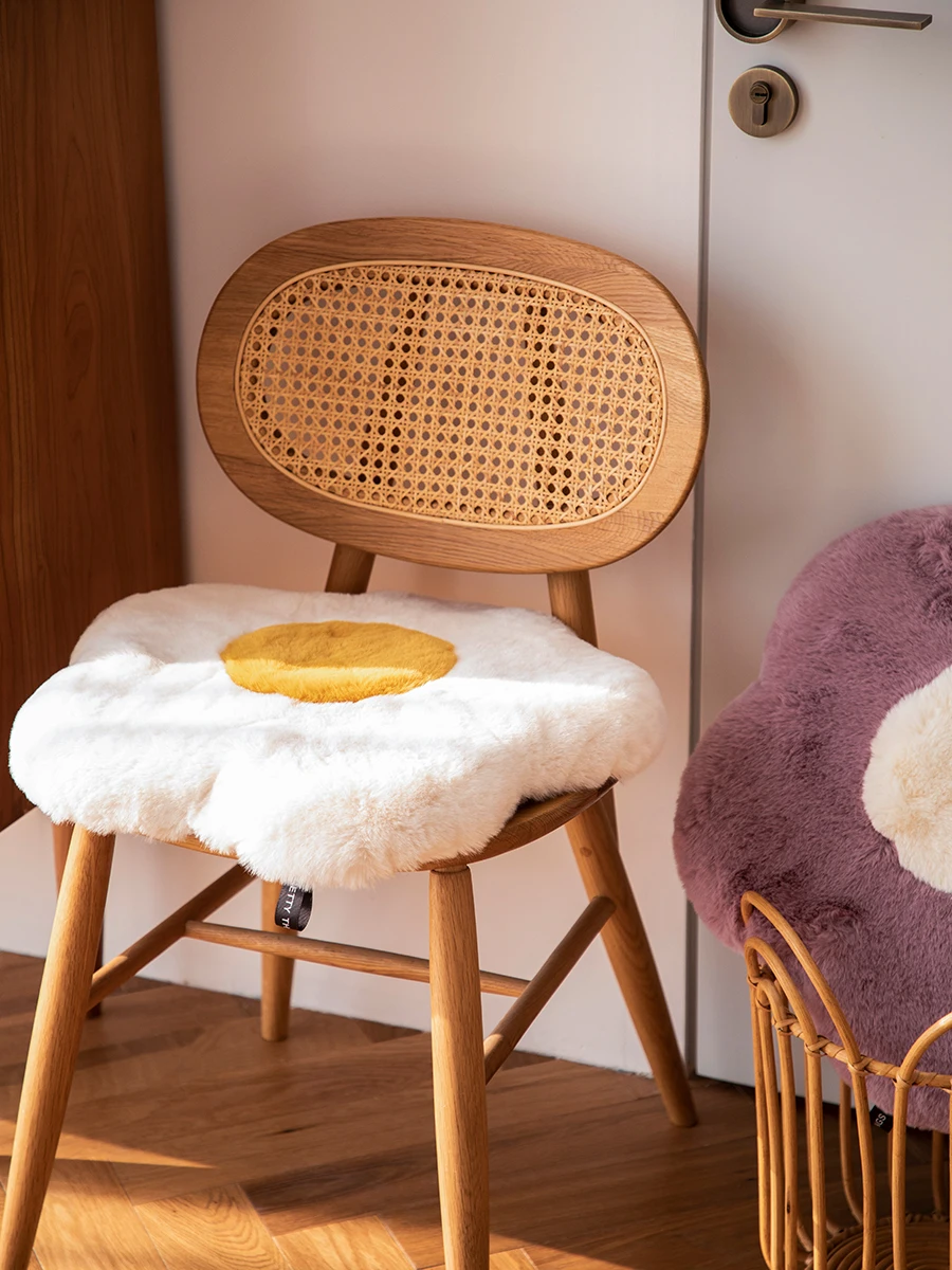 

Nordic Rabbit plush cushion memory cotton duo poached egg thickened warm tatami cushion Comfortable easy to carry