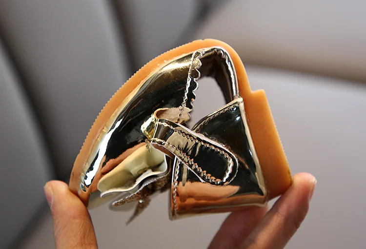 13092380321_2067024571