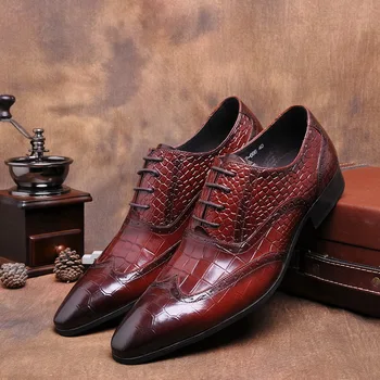 

Men's Leather Shoes Embossed Crocodile Pattern Leather Formal Wear Leather Shoes Work Wear Fashionable Wedding Shoes