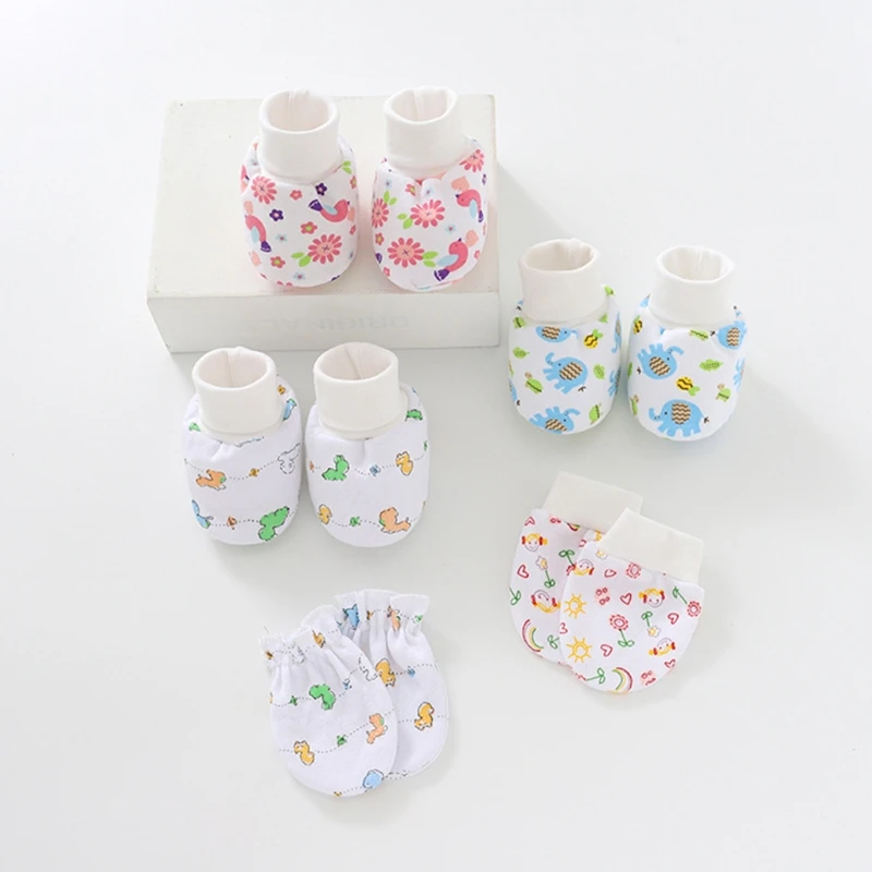 KLV Baby Anti Scratching Soft Cotton Gloves Foot Cover Hat Set Comfy Baby Mittens Socks Kit Toddler Newborn Mitten for 0-3Month