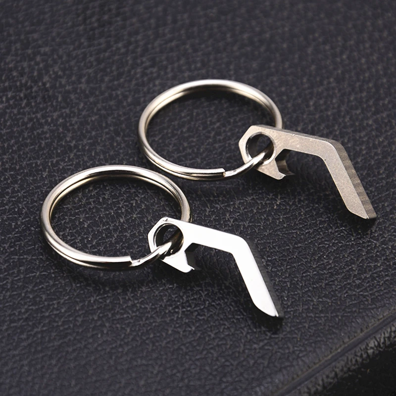 

Titanium Alloy Creative Mini Bottle Opener Can Opener Stainless Steel Multifunctional Key Clasp Outdoor EDC Gadget Portable Tool
