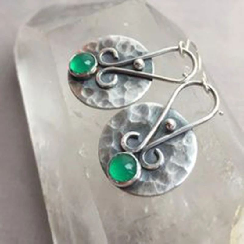 

Vintage Green Ornament Resin Stone Lock Shaped Earrings Women Handmade Boho Pendientes Indian Circle Earring 2019 New Z4D262