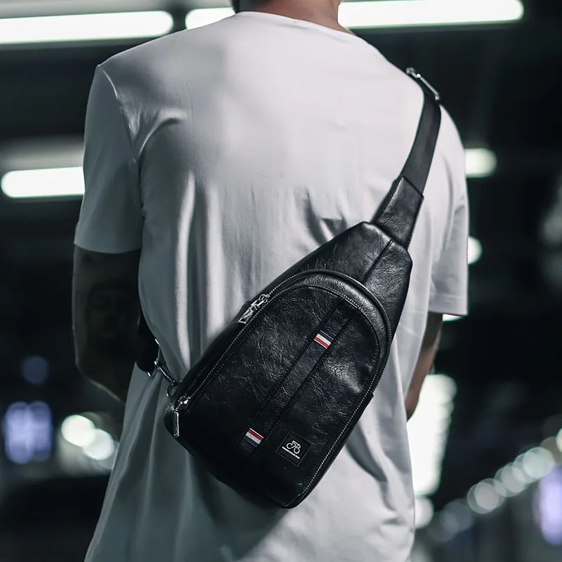 

Trend Shoulder Bag Casual Versatile Simple Fashion Shoulder Bag Small Backpack Men Wallet Chest Pack