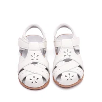 Genuine leather soft closed toe cut out children Girls sandals flat toddler Summer shoes 2