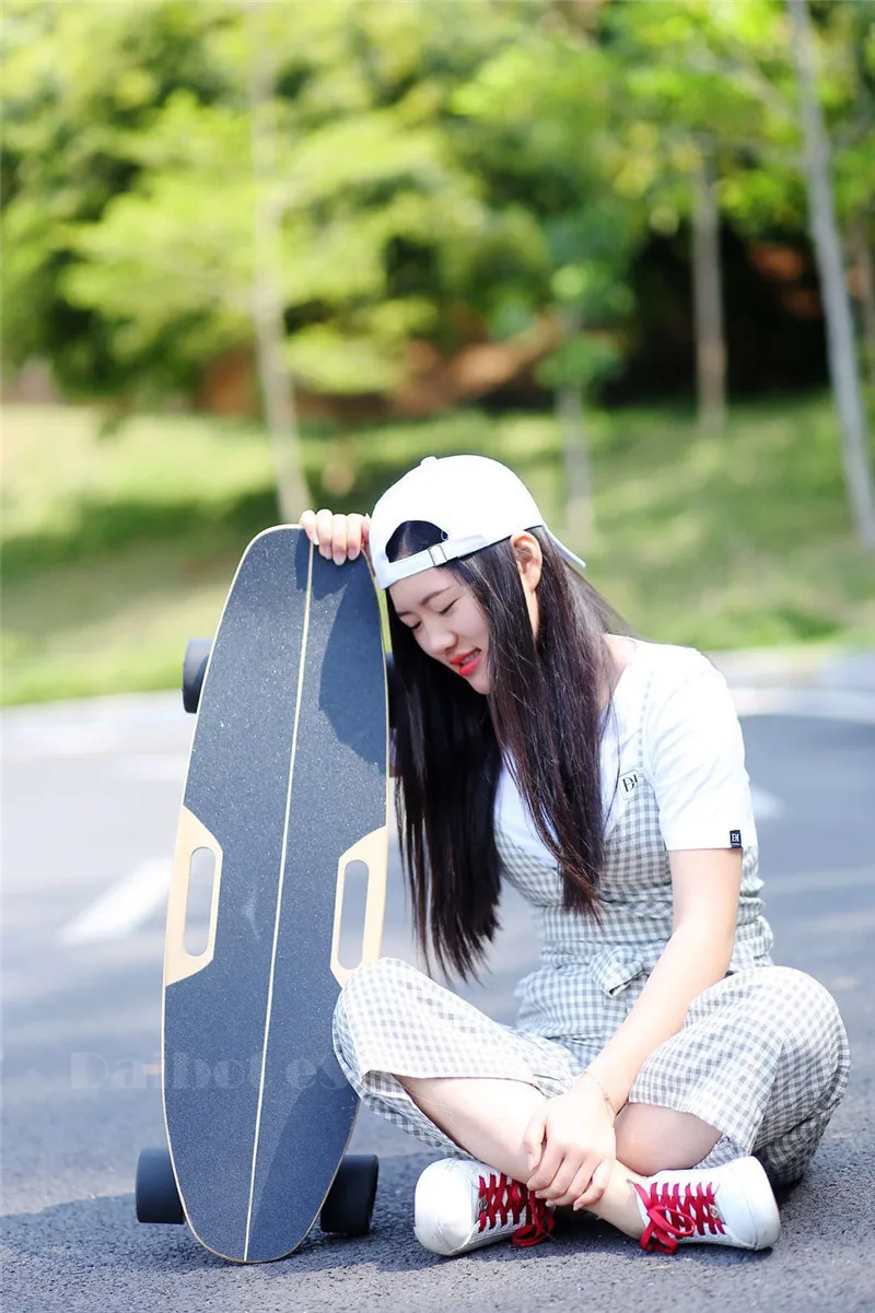 Daibot Portable Electric Scooter 4 Wheel Electric Scooters Removable Battery Dual Hub Motor Wheel Longboard Electric Skateboard (3)