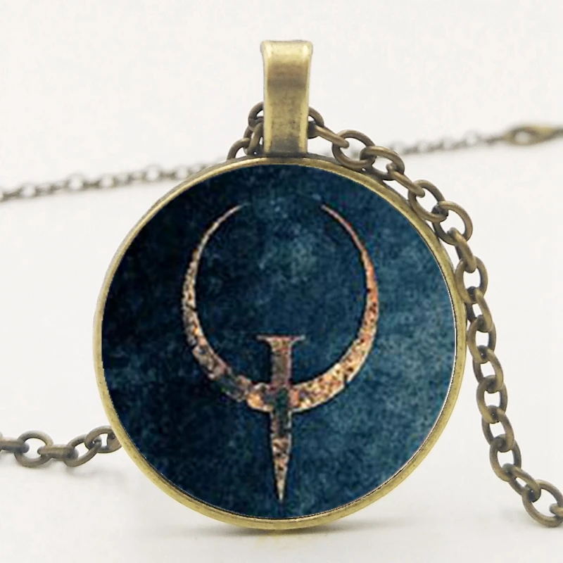 

2019 Holy Dark Series Glass Round Embroidery Pendant Necklace Tricolor Trend Jewelry Personalized Picture Necklace