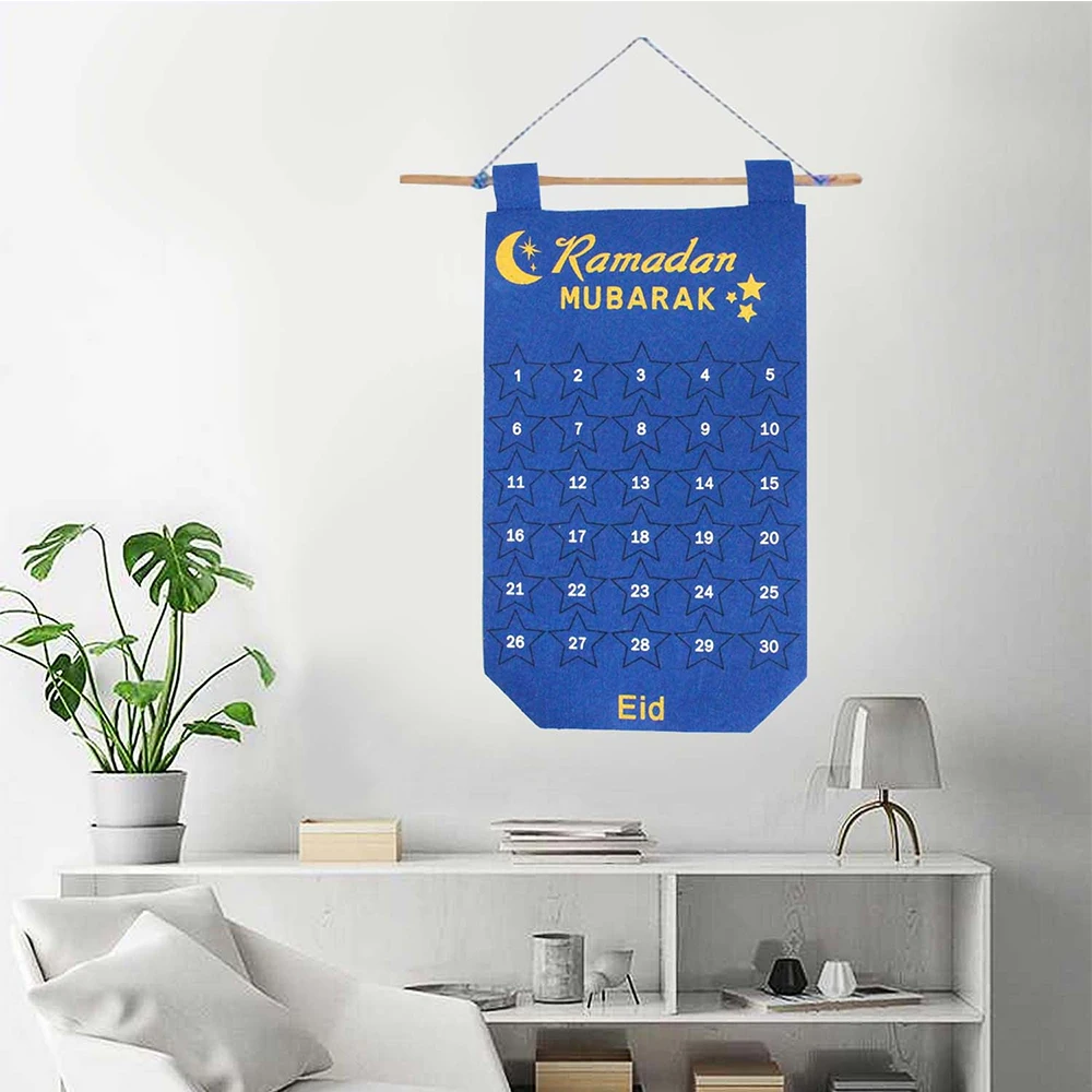 

Eid Mubarak Felt Wall Hanging Countdown Timetable Calendars with 30pcs Detachable Stars for Ramadan Home Decorations 45 x 28cm