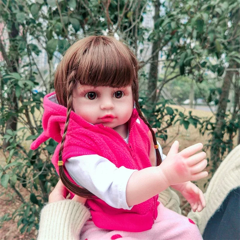 fille vrai bébé reborn Tyna