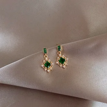 

Classic Geometric Crystal Women Stud Earrings Zircon Green Crystal Earrings Luxury Designer Jewelry For Women Accessorie
