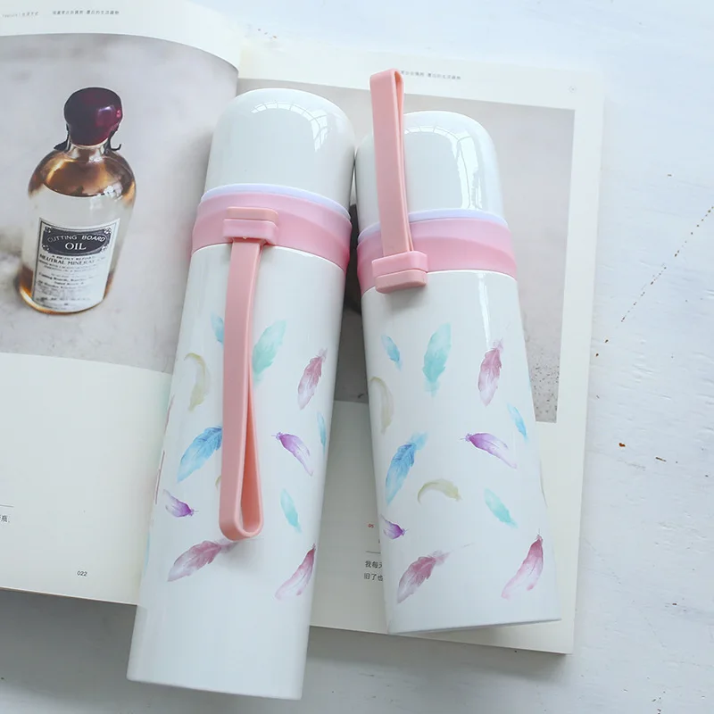 

Fashion Cartoon Bullet Plastic Hanging Insulated Cup Portable Hand Men And Women Students Drink Water Cup