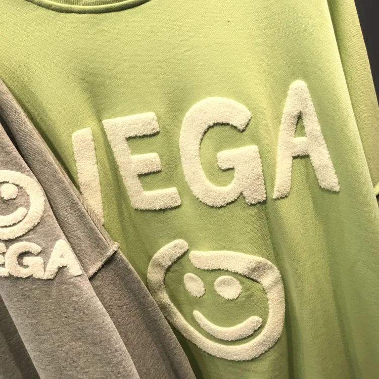 Vega, Женская Толстовка со смайликом, Осень-зима, длинная рубашка, простая вышивка с буквами, прошитая ткань, женская одежда, поврежденная Ins