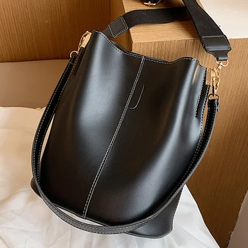 

Messenger Bag Women Bucket Shoulder Bag Large Capacity Vintage Matte PU Leather Lady Handbag Luxury Designer Black Tote Bag