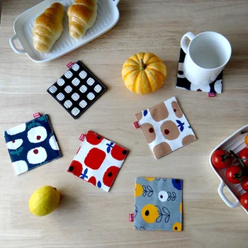 

Double Layer Coaster Decorative Pad Placemats for Table Triangle Pot Cap for Anti Scalding Heat Insulation Pot Handle