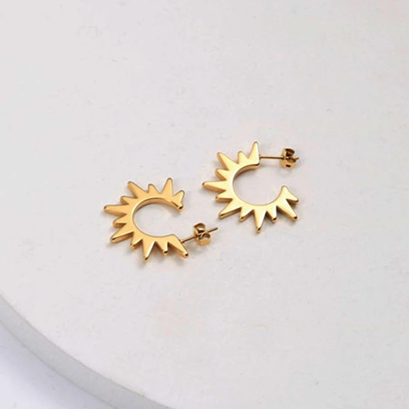 Spike hoop earring for women stainless steel gold plated rivet star dainty hoop cool earring fashion unusual - Image 4