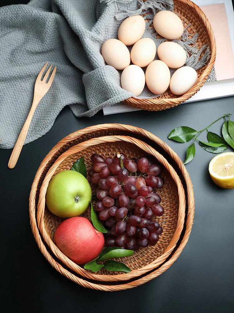 

Rattan Bread Basket Round Storage Tray Hand Woven Fruit Breakfast Serving Candy Snack Plate Kitchen Organizer Storage Box