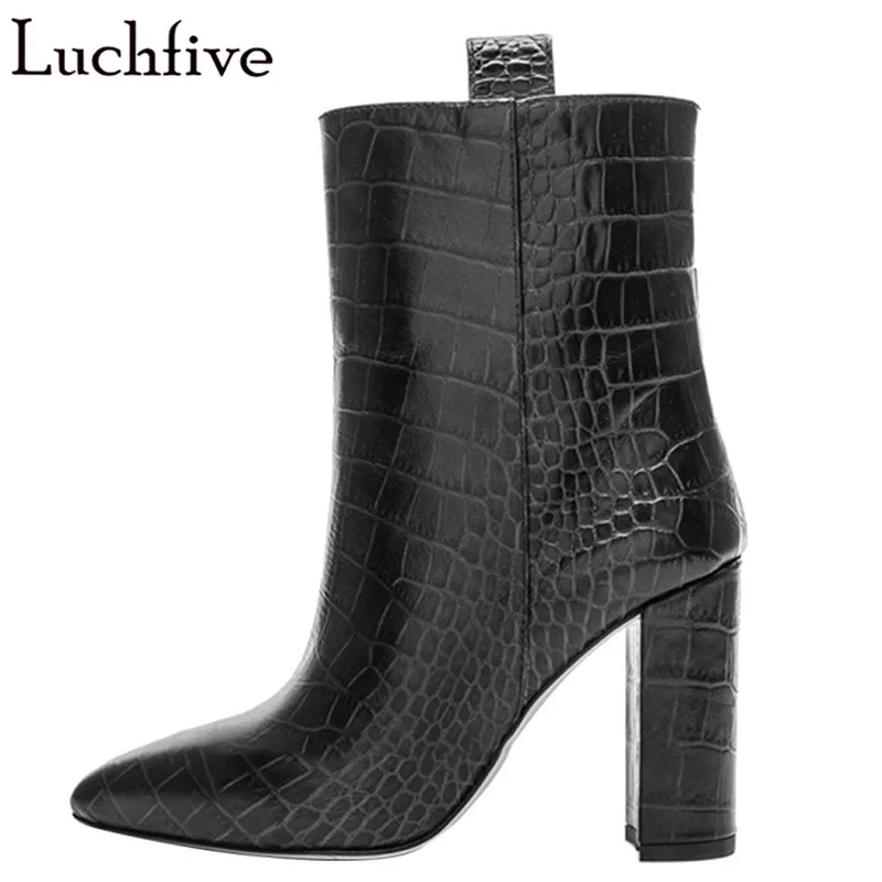 78739637f1e80fd5f3d275d6930f753c_20190807223449011_750