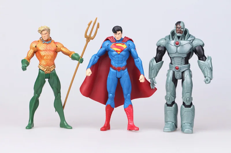 7Pcs/Set DC Comic Justice League Superman Wonder Woman Batman Action Figure Gift 