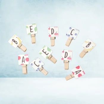 

50PCS Mini Wooden Clips Cartoon Clothespins for Artwork Display Picture