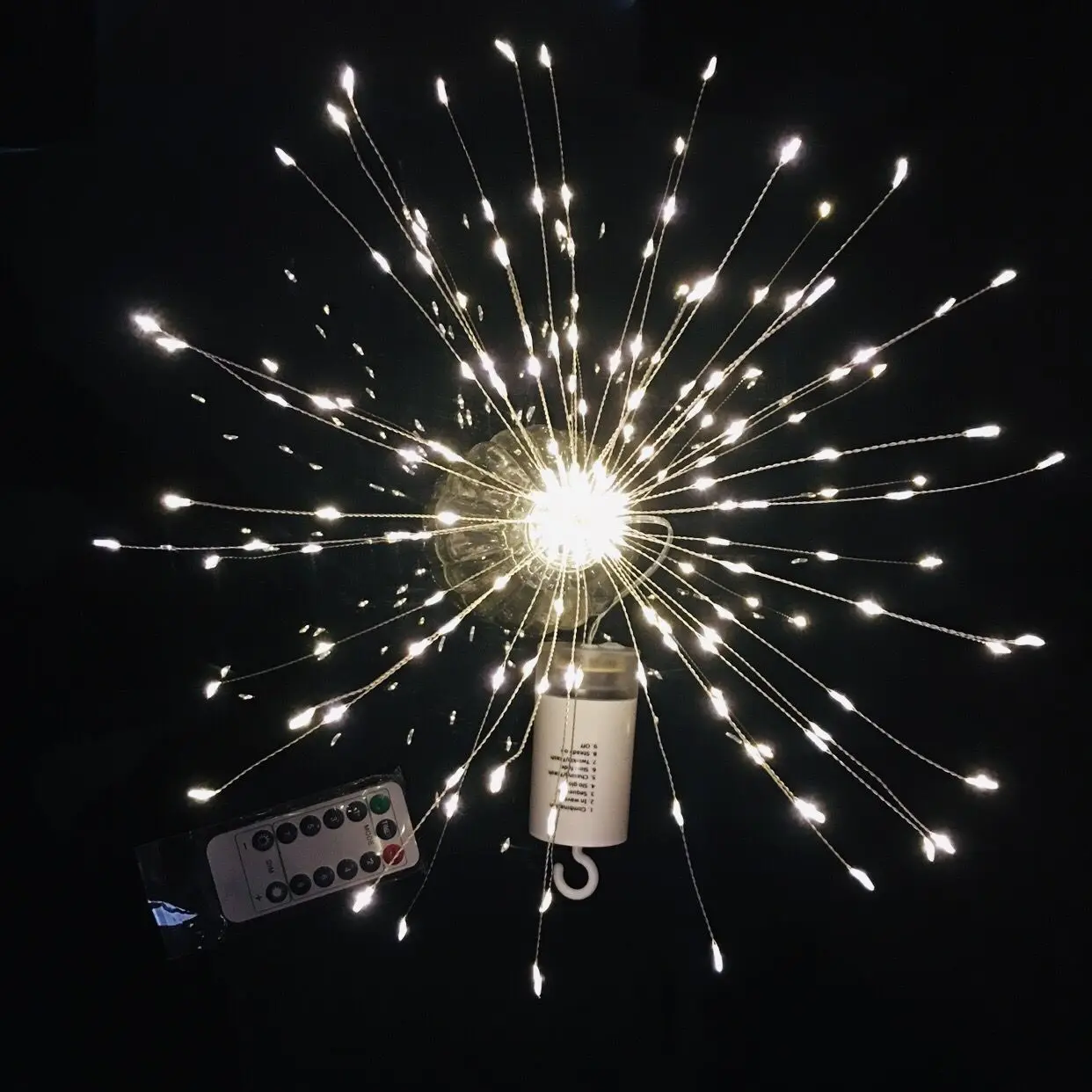Светодиодный светильник из медной проволоки, гирлянда AA, восемь функций, водонепроницаемый пульт дистанционного управления, батарейный блок, взрывной формы, фейерверк, светильник