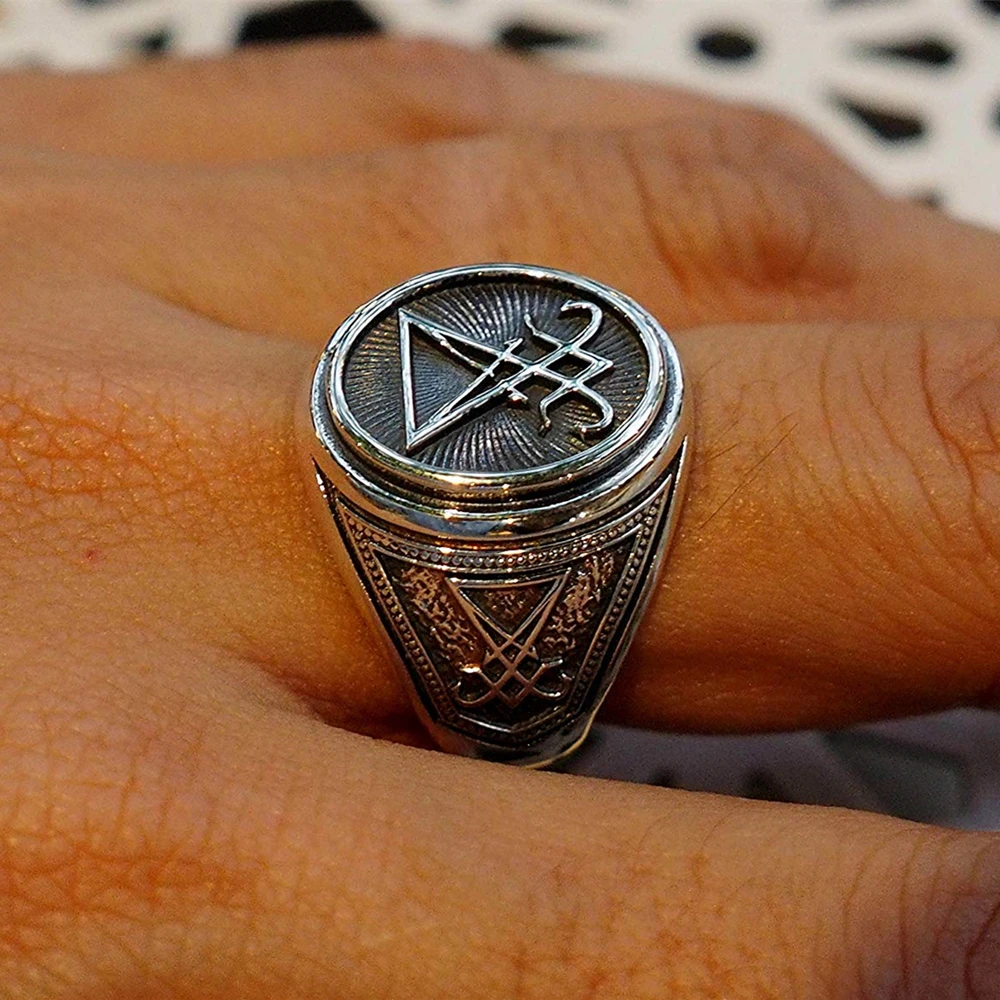 Retro Alliage Satan Sigil Finger Ring Satan Seal Chic Charms Pour Hommes Bijoux Cadeaux 