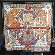 

Symmetrical Print 100 Mulberry Silk Scarf Square Silk Twill Scarf Hand Rolled Silk Scarfs Shawls 140cm