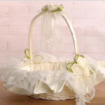 

Flower Girl Baskets The Fabric Lace Decoration Cute Handle Flower Girl Basket White Flower Basket for Wedding Decoration