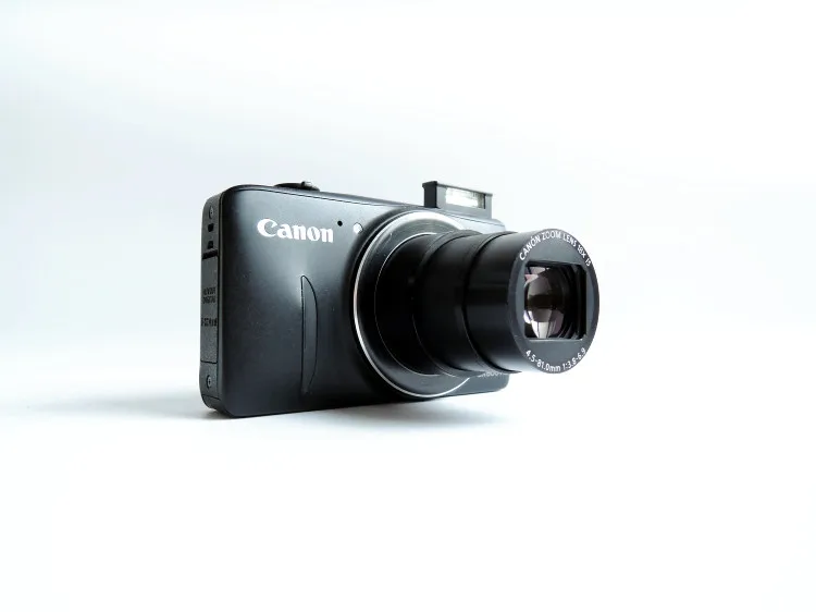 Б/у цифровая камера Canon PowerShot SX600 HS 16MP(черный) 18x оптический зум 1080p Full HD NFC Wi-Fi