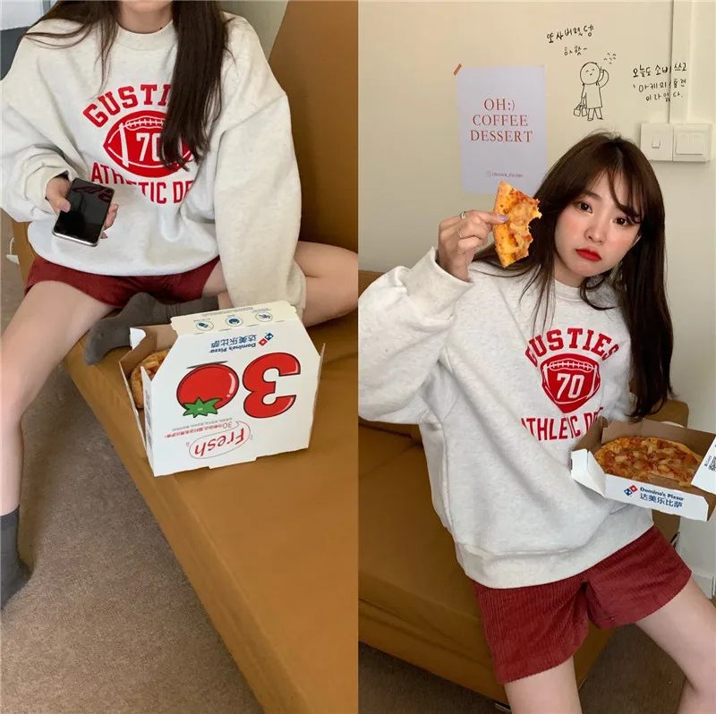

Autumn And Winter Solid Color Retro Letters Rugby Print Crew Neck Sweatshirt Ladies Street Style Pullover Long Sleeve