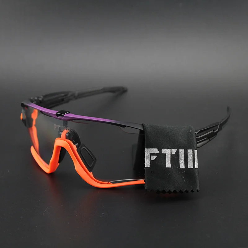 cycling sunglasses with photochromic lenses