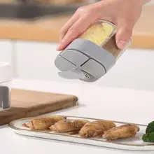 

4 Compartment Pepper Bottles Salt Shakers Spice Cruet Seasoning Jar Set Kitchen Organizer Spice Storage Jars Seasoning Bottle