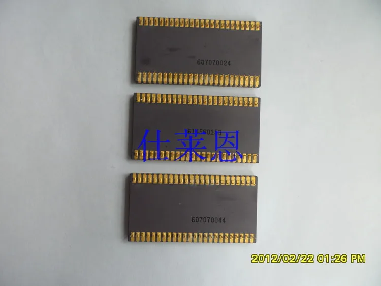 AD1382KD