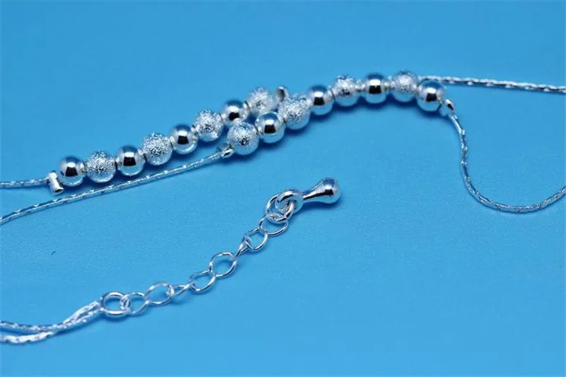 2497503311_694448036