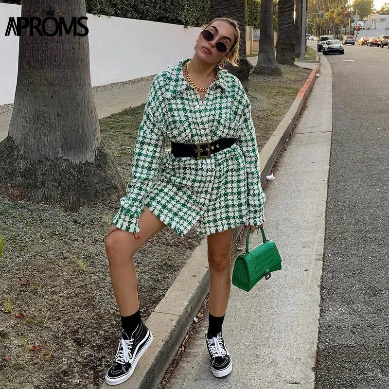 

Aproms Elegant Green White Plaid Tweed Jackets Coats Women 2020 Winter Fashion Tassel Long Sleeve Pockets Loose Warm Outerwear