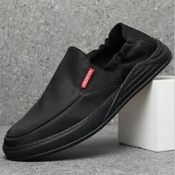 

Men's Shoes 2020 Summer New Casual Canvas Shoes Men's Breathable Soft Surface Shoes Men's Korean Version Fashion Lazy Shoes