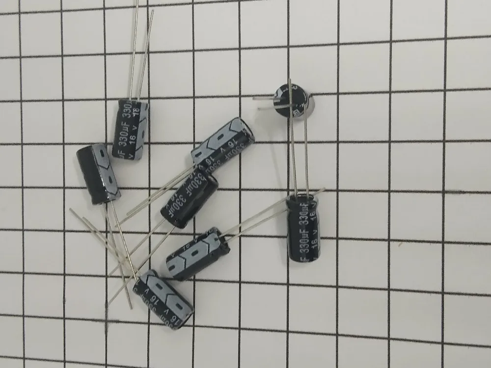 32364667933（330UF 16V  6 12） (4)