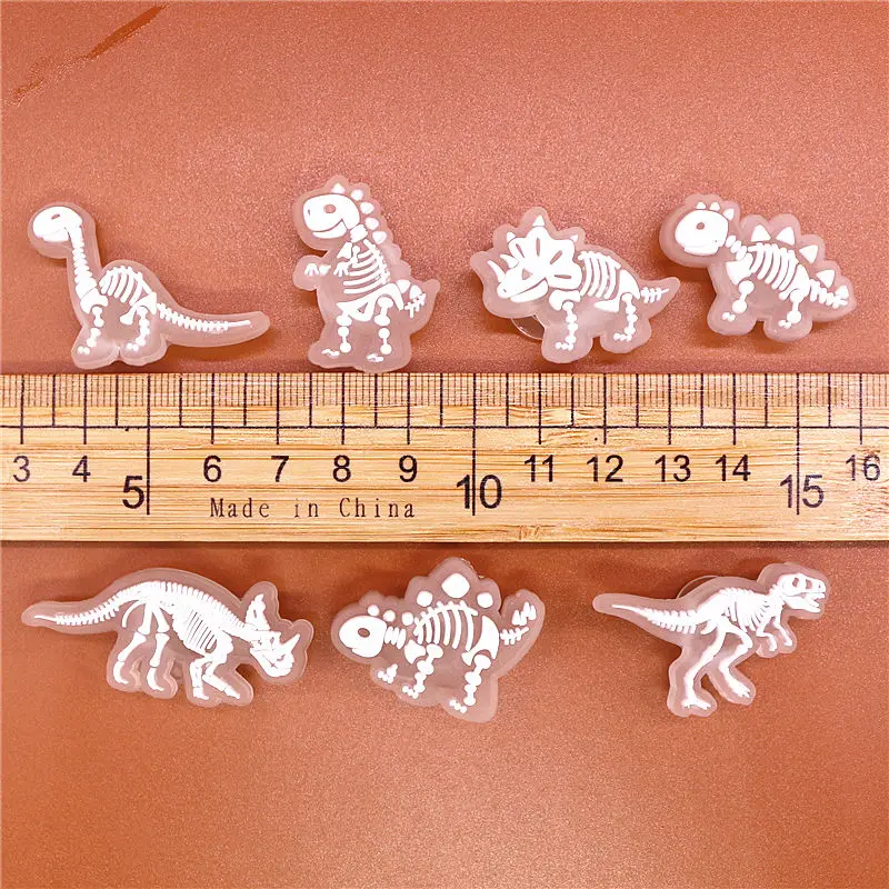 Shoe Charms Shoe Decorations 1pcs Luminous Shoe Charms Fluorescent White Dinosaur Skeleton PVC Shoe Buckle Decoration Upper Clips Fit Party Kids Gifts U286