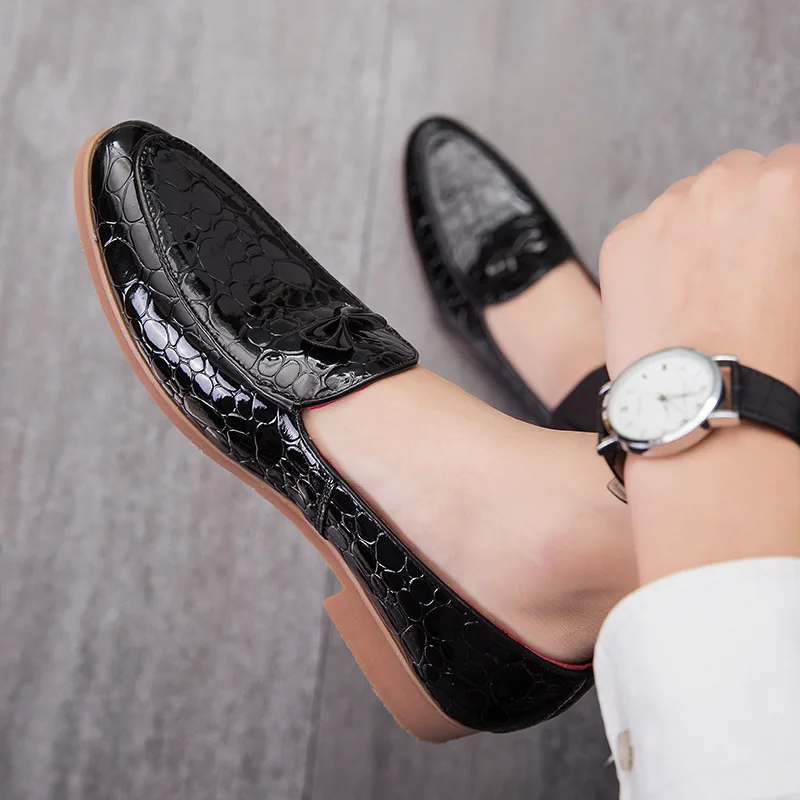 Merkmak/Мужская обувь с острым носком Модные Мужские модельные туфли в деловом стиле формальная обувь Большие размеры с бантом, мужские вечерние туфли