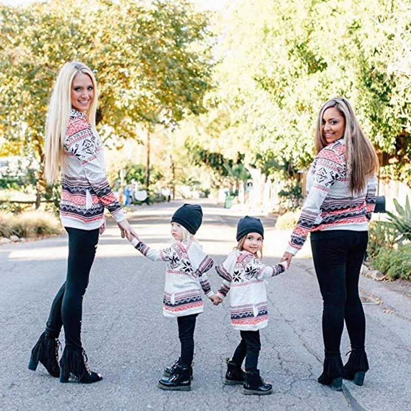 

Mother Daughter Blouse Family Matching Clothes Hoodies Print Christmas Clothes Family Set Women Girls Long Sleeve Hoodies Autumn