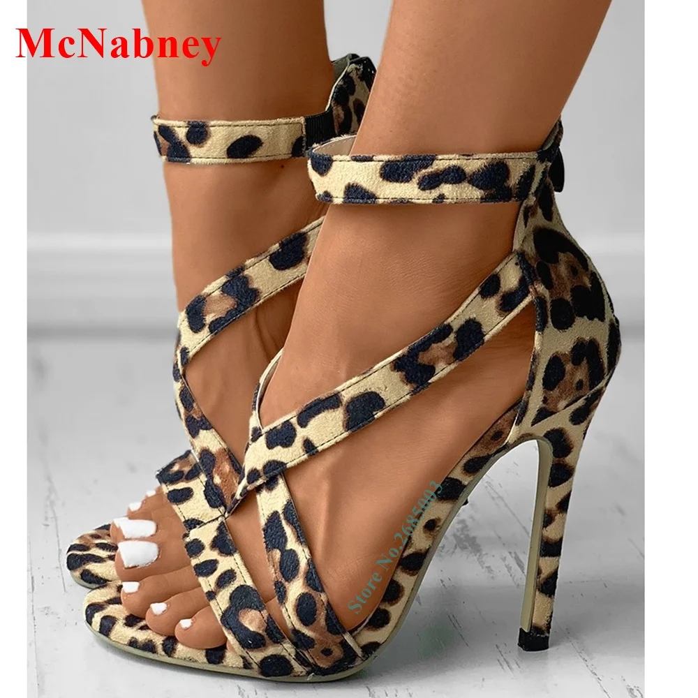 

Босоножки женские замшевые с леопардовым принтом, открытый носок, перекрестная шнуровка, ремешок на щиколотке, молния сзади, летняя обувь