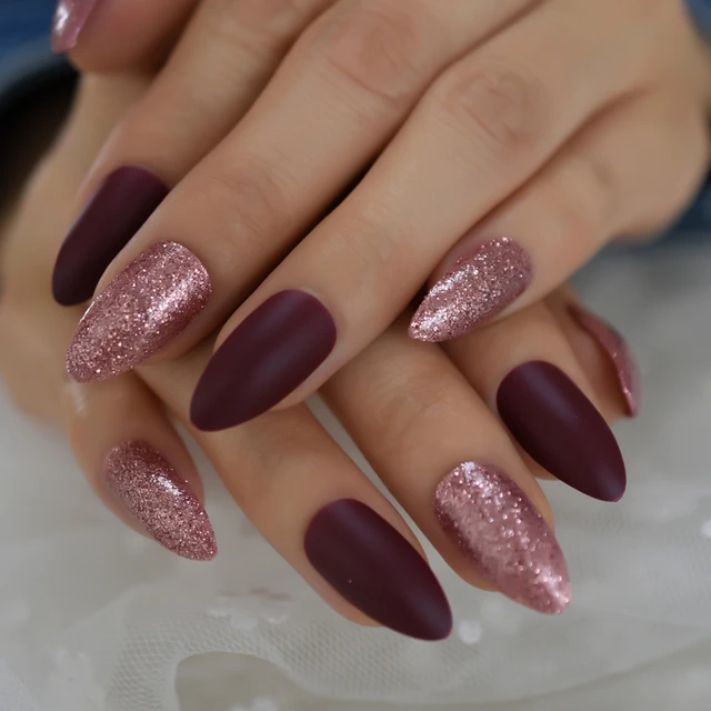 Rose Gold Nails Ideas To Keep Up With Trends - Glaminati.com