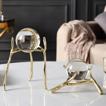

Gift Modern Creative Gold Metal With Crystal Ball Figurine Crafts Statue Home Ornament Desktop Sculpture Decoration Accessories