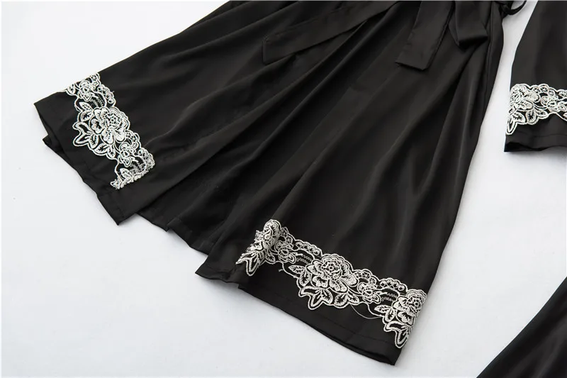 13057591760_1061836450