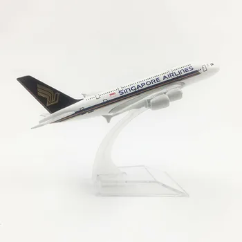 

16CM 1:400 Singapore Airlines A380 model toy airplanes with base alloy aircraft plane collectible display model collection