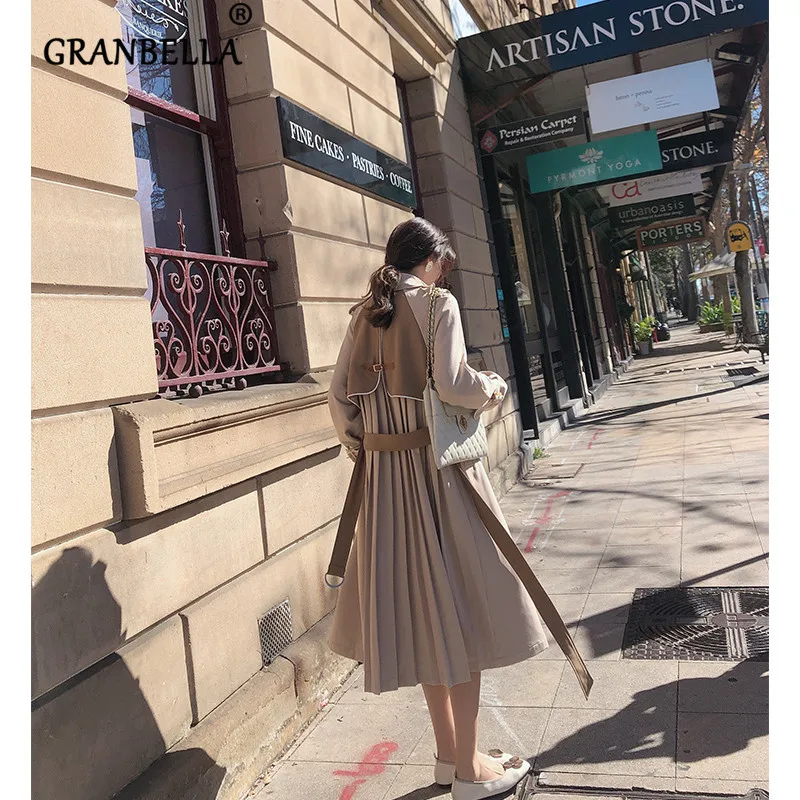 

Chic High Quality Women Back Pleated Patchwork Windbreaker Long Sleeve Double Breasted Spliced Long Loose Overcoat With Belt