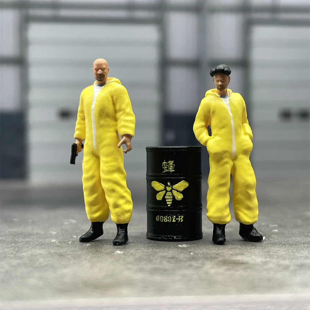 Breaking Bad 1/64 フィギュア＆ミニカーセット 1/64 Scale Model Breaking Bad Walter And Jesse Oil Drum Cast Alloy
